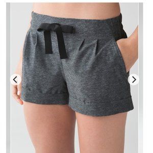 Lululemon Spring Break Away Short